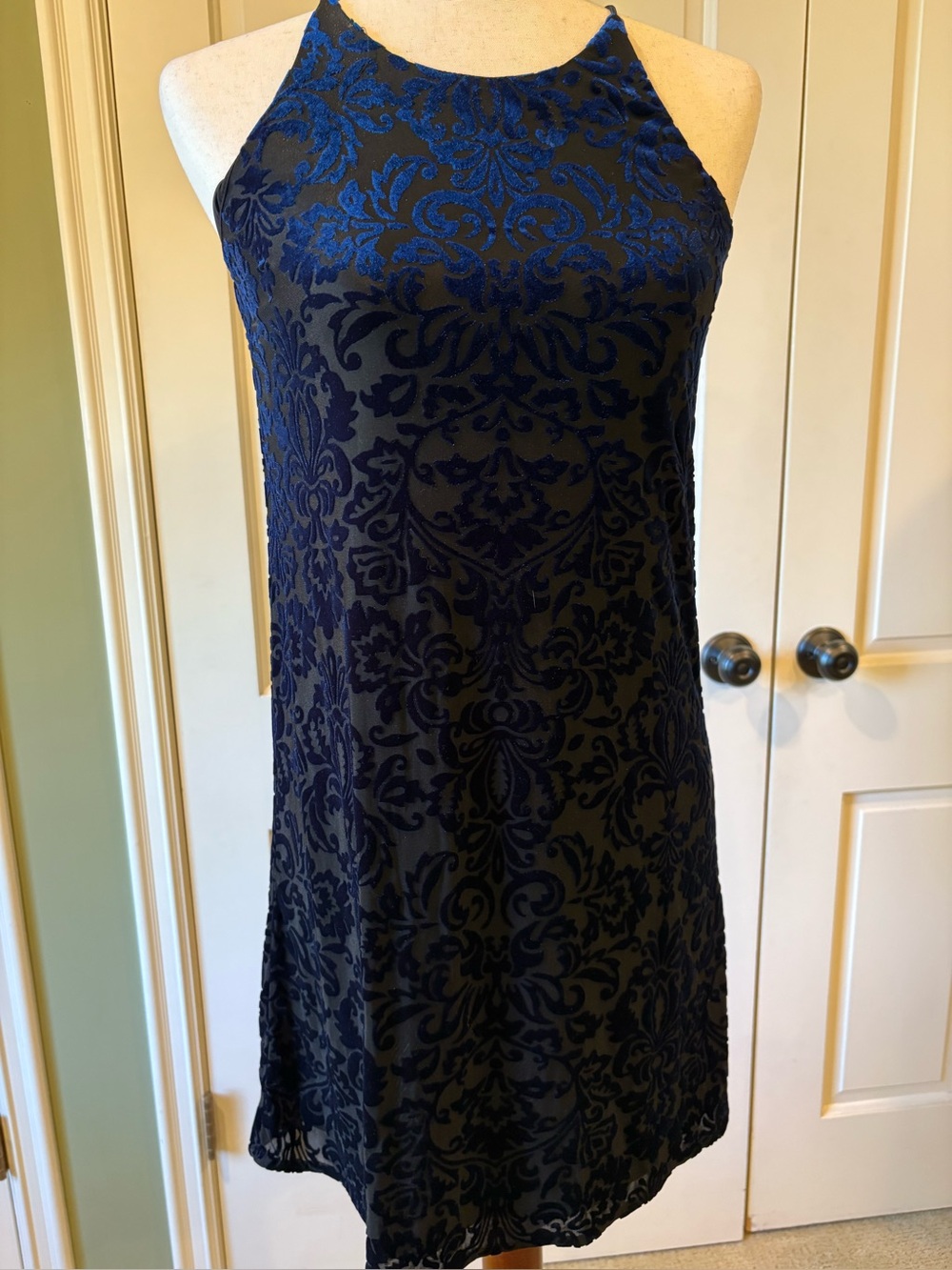 Love...ady Blue and Black Velvety Sheath Mini Dress